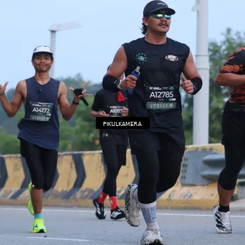 Runner Photo 6236084