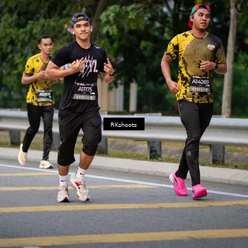 Runner Photo 6236099