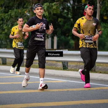 Runner Photo 6236108