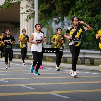 Runner Photo 6236125