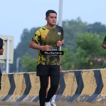 Runner Photo 6236128