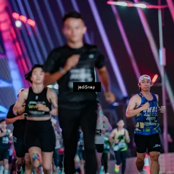 Runner Photo 6236132