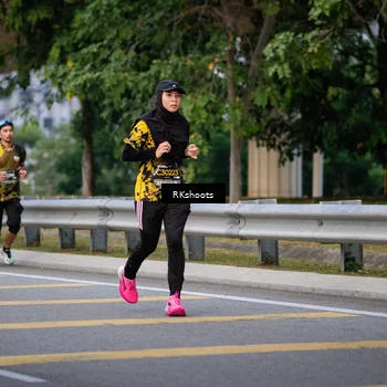 Runner Photo 6236144