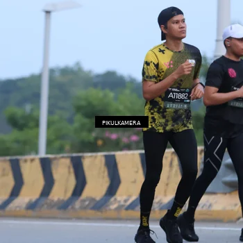 Runner Photo 6236188