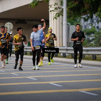 Runner Photo 6236253