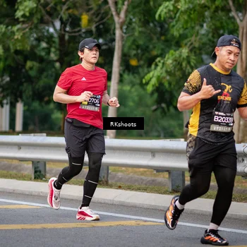 Runner Photo 6236255