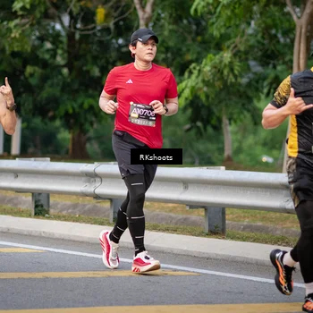 Runner Photo 6236260
