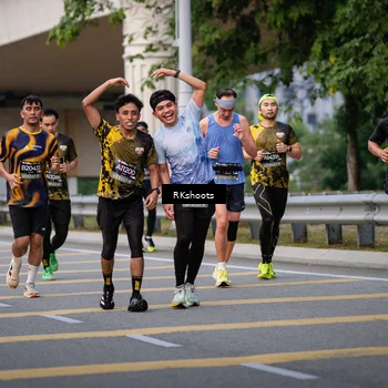 Runner Photo 6236273