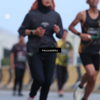 Runner Photo 6236297