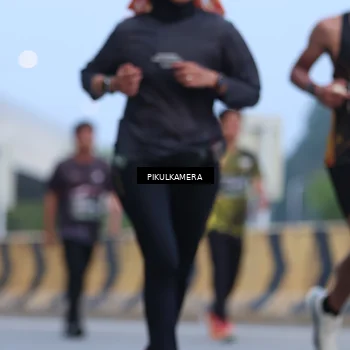 Runner Photo 6236306
