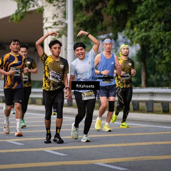 Runner Photo 6236312