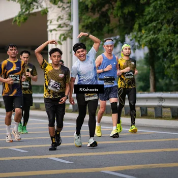 Runner Photo 6236314