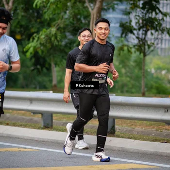 Runner Photo 6236315