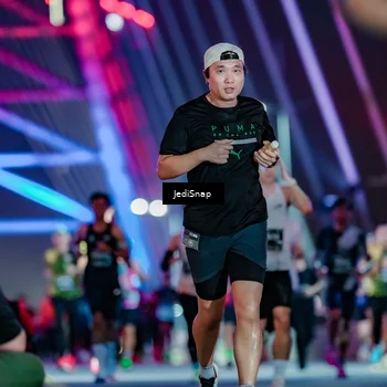 Runner Photo 6236323