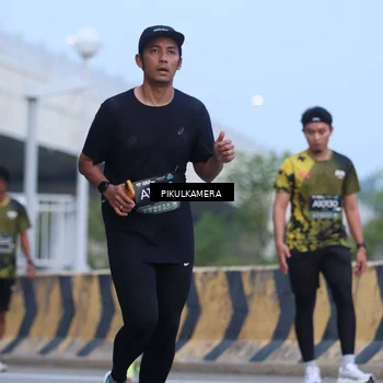 Runner Photo 6236332