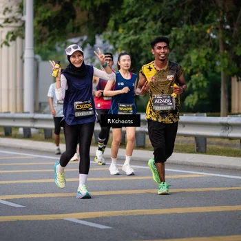 Runner Photo 6236360