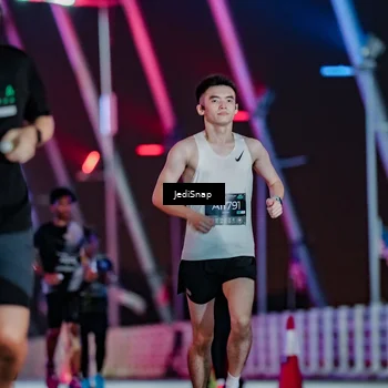 Runner Photo 6236362