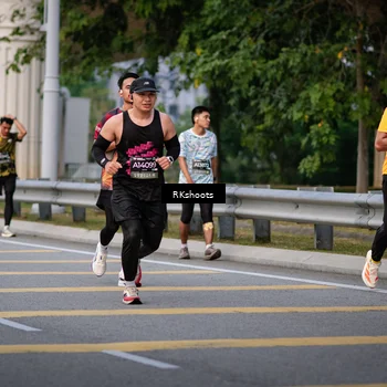 Runner Photo 6236375