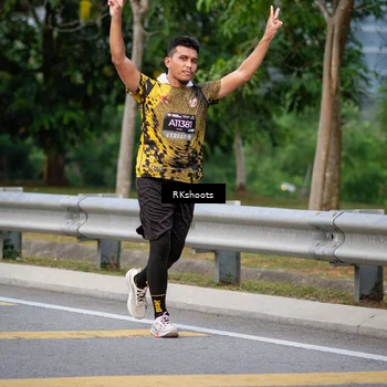 Runner Photo 6236386