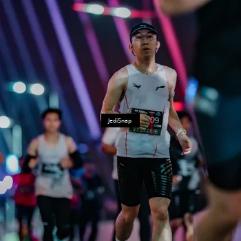 Runner Photo 6236401