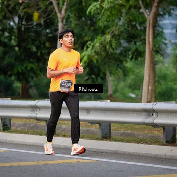 Runner Photo 6236451