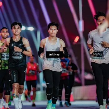 Runner Photo 6236476