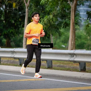 Runner Photo 6236510