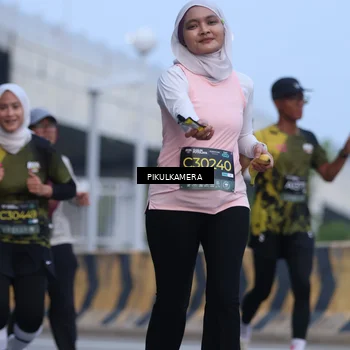 Runner Photo 6236568