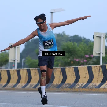 Runner Photo 6236574