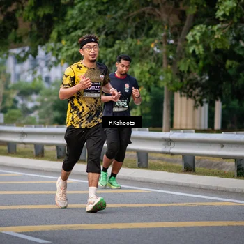 Runner Photo 6236579