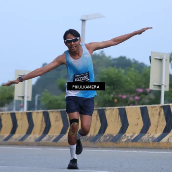 Runner Photo 6236580