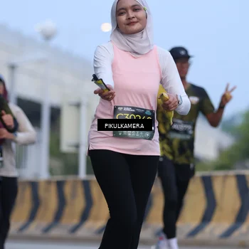Runner Photo 6236589