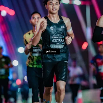 Runner Photo 6236615