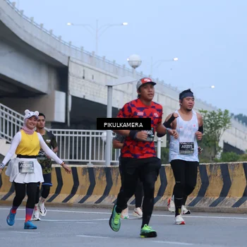 Runner Photo 6236668