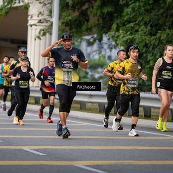 Runner Photo 6236700