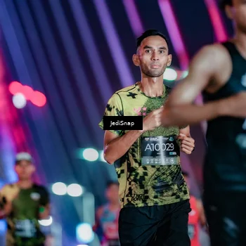 Runner Photo 6236726