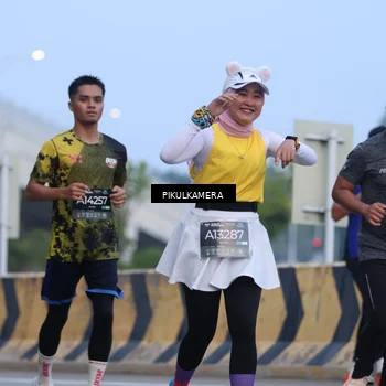 Runner Photo 6236738