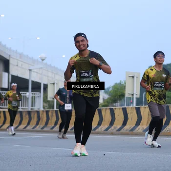 Runner Photo 6236881