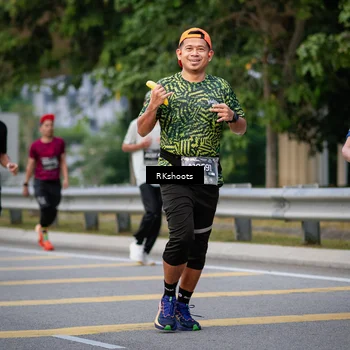 Runner Photo 6236883
