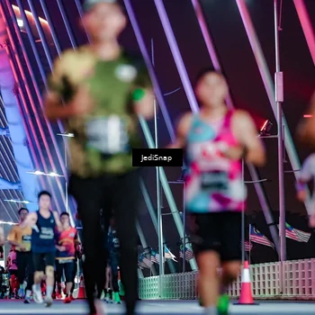 Runner Photo 6236894