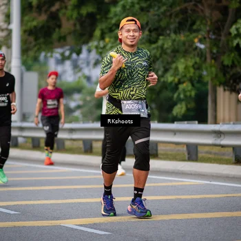 Runner Photo 6236909
