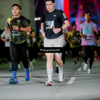 Runner Photo 6236945