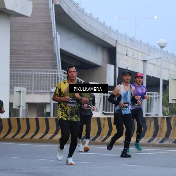 Runner Photo 6236962