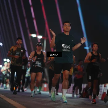 Runner Photo 6236988