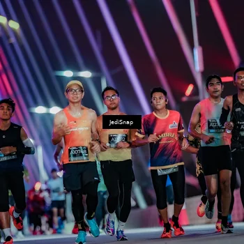 Runner Photo 6236996