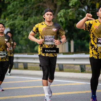Runner Photo 6237012