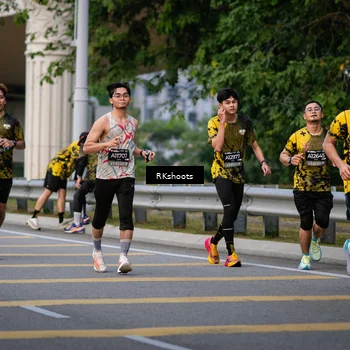 Runner Photo 6237067