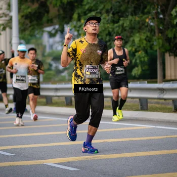 Runner Photo 6237104