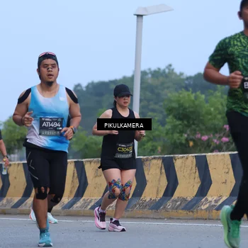 Runner Photo 6237128