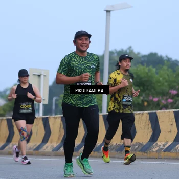 Runner Photo 6237139